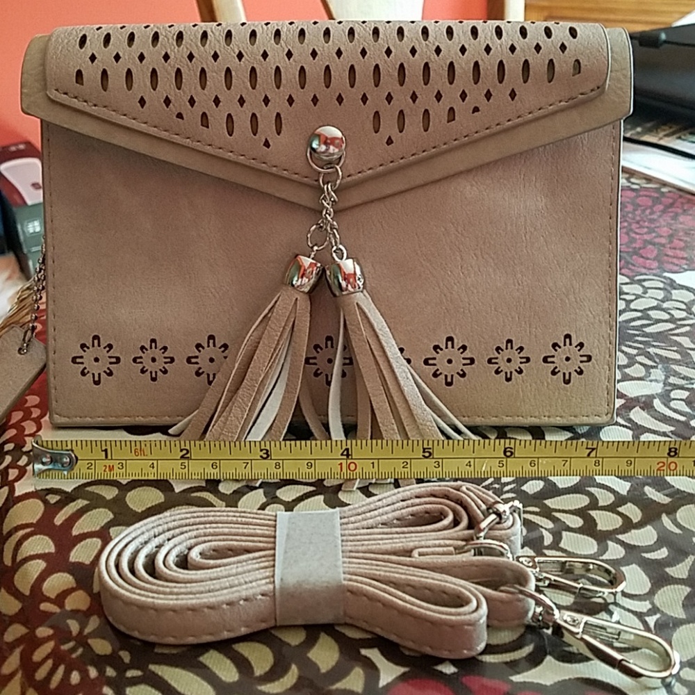 NWT SeOsto crossbody bag